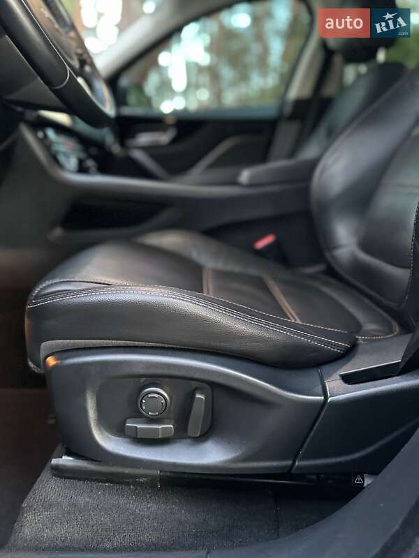 Позашляховик / Кросовер Jaguar F-Pace 2016 в Білогородці фото 36 Позашляховик / Кросовер Jaguar F-Pace 2016 в Білогородці