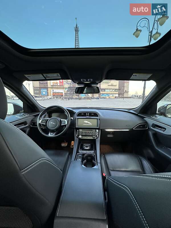 Внедорожник / Кроссовер Jaguar F-Pace 2016 в Харькове фото 8 Внедорожник / Кроссовер Jaguar F-Pace 2016 в Харькове