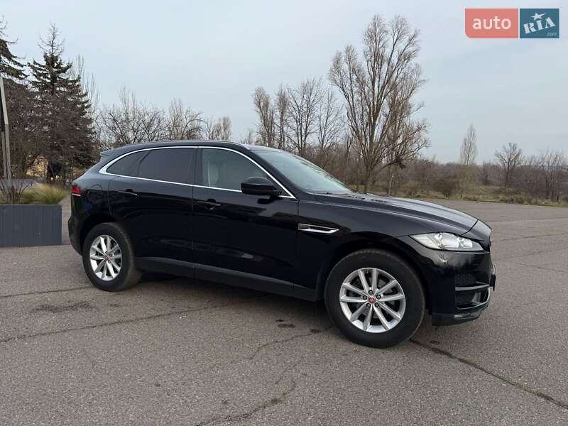 Позашляховик / Кросовер Jaguar F-Pace 2017 в Кривому Розі