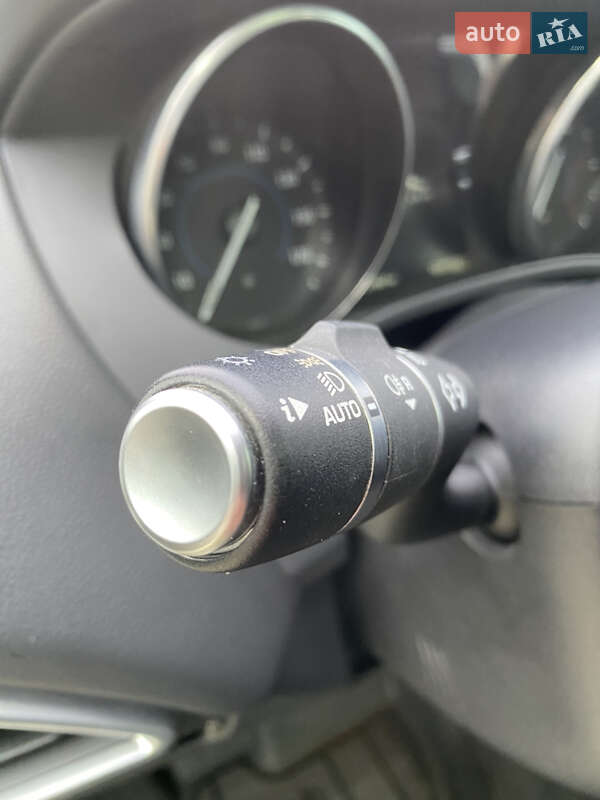 Внедорожник / Кроссовер Jaguar F-Pace 2017 в Нововолынске фото 33 Внедорожник / Кроссовер Jaguar F-Pace 2017 в Нововолынске