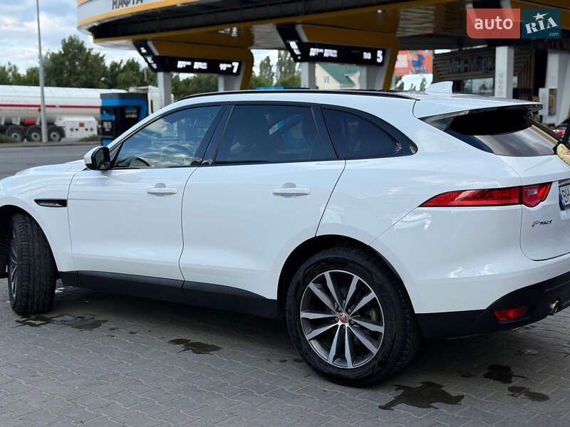 Внедорожник / Кроссовер Jaguar F-Pace 2016 в Одессе фото 3 Внедорожник / Кроссовер Jaguar F-Pace 2016 в Одессе