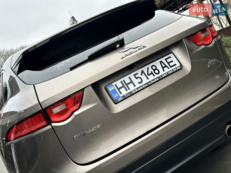 Внедорожник / Кроссовер Jaguar F-Pace 2017 в Одессе фото 20 Внедорожник / Кроссовер Jaguar F-Pace 2017 в Одессе