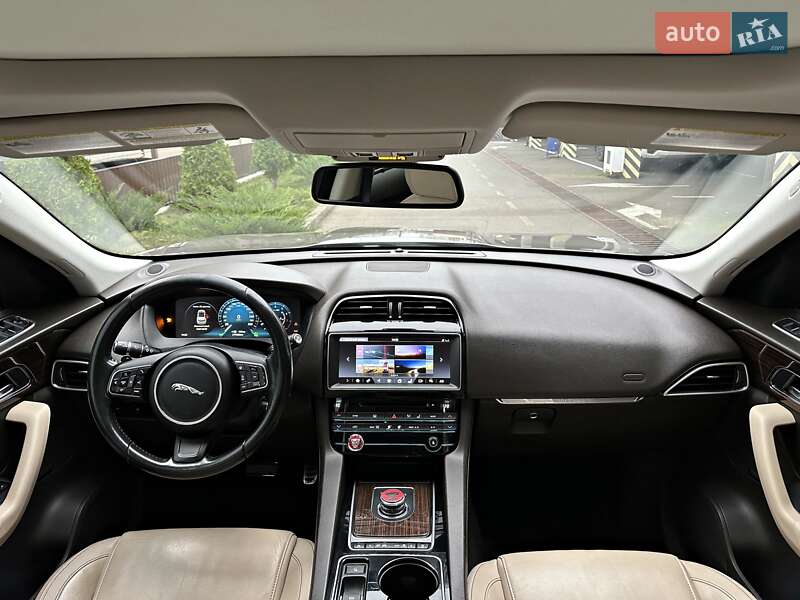 Внедорожник / Кроссовер Jaguar F-Pace 2017 в Одессе фото 48 Внедорожник / Кроссовер Jaguar F-Pace 2017 в Одессе