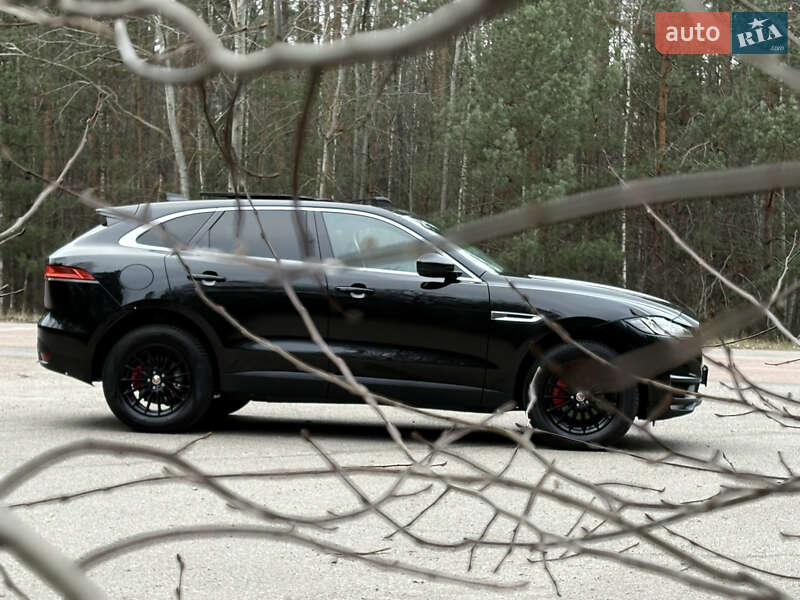 Внедорожник / Кроссовер Jaguar F-Pace 2016 в Киеве фото 12 Внедорожник / Кроссовер Jaguar F-Pace 2016 в Киеве