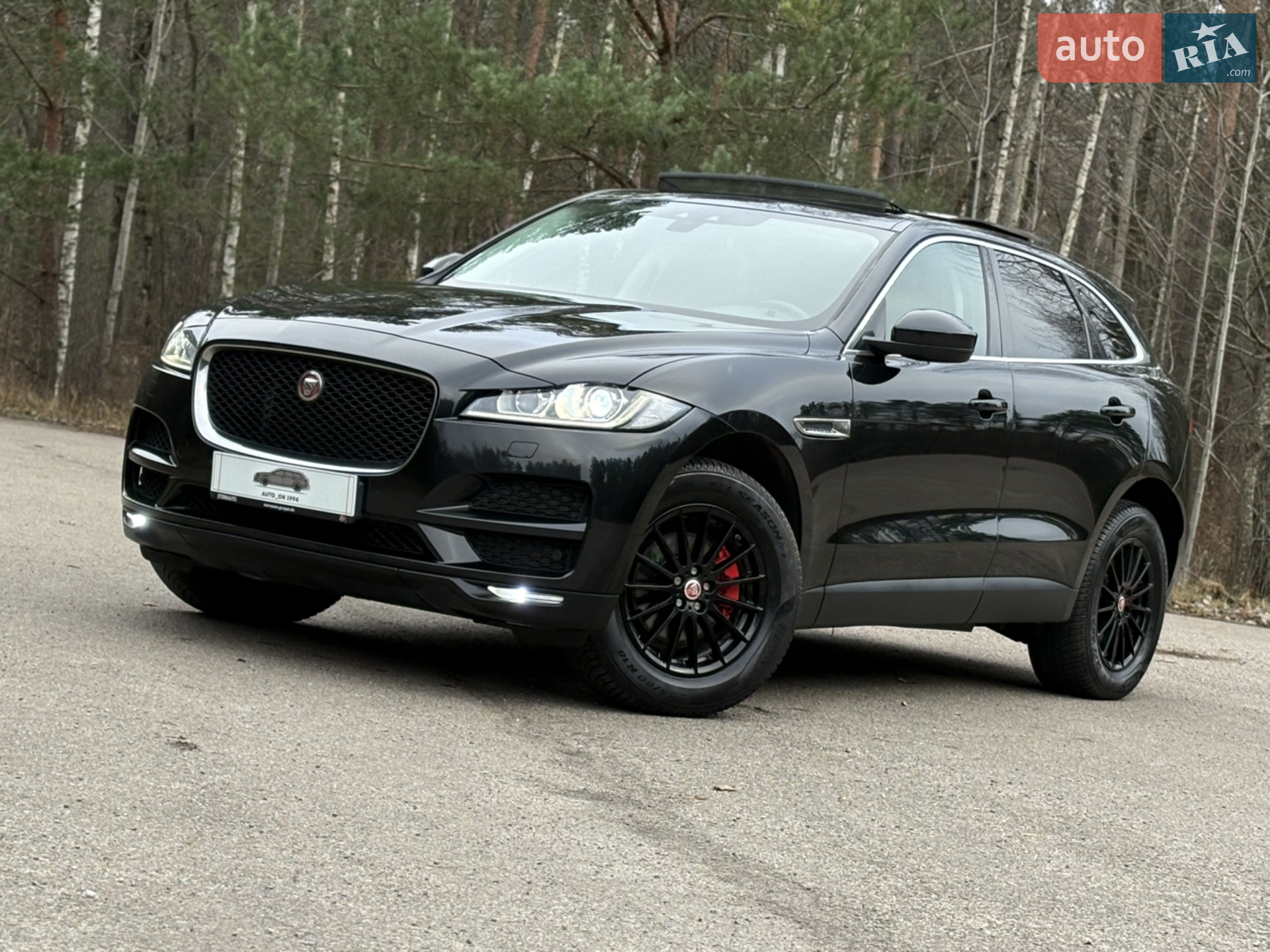 2016 Jaguar F-Pace - мініатюра 19