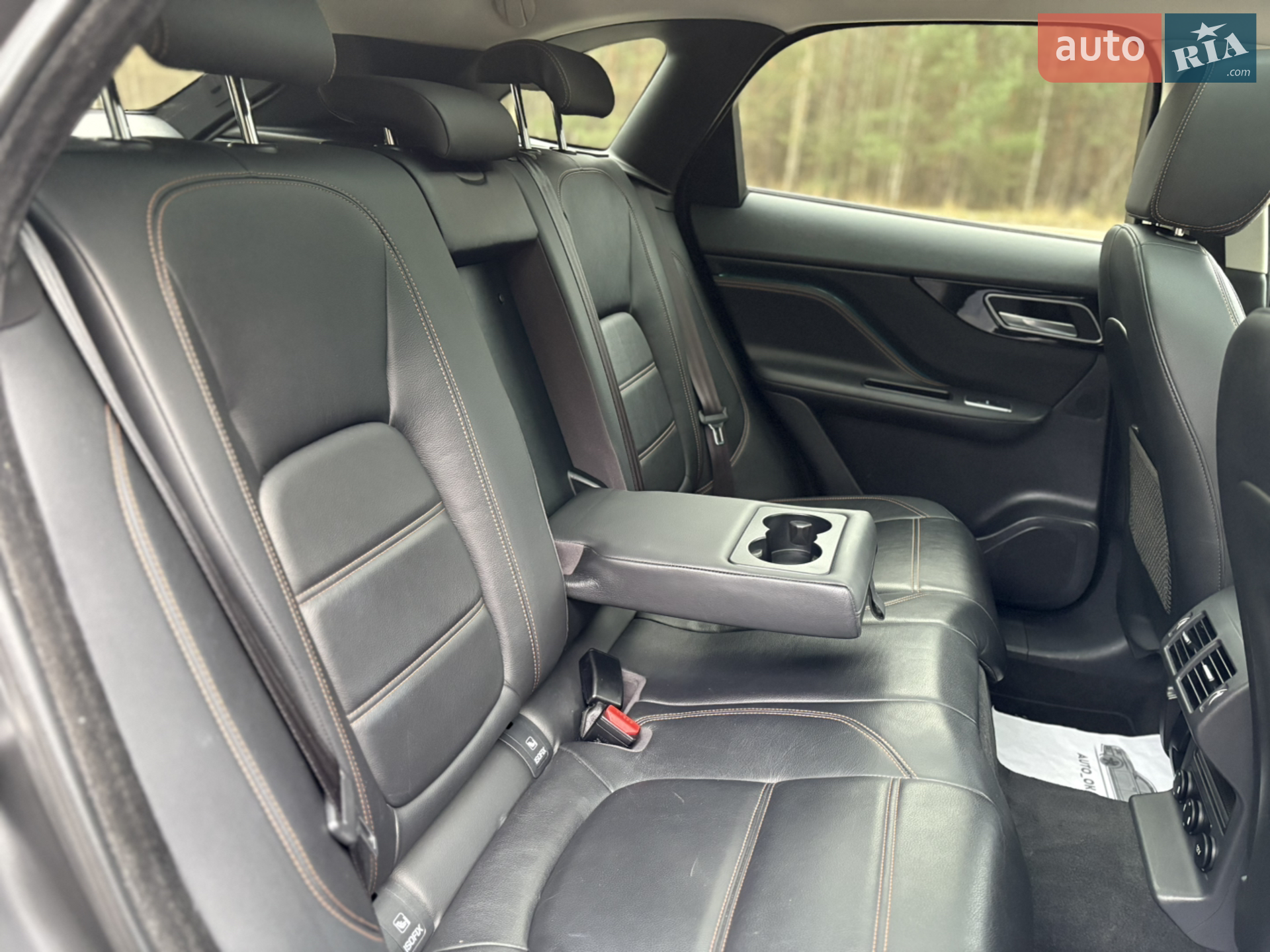 2016 Jaguar F-Pace - мініатюра 49