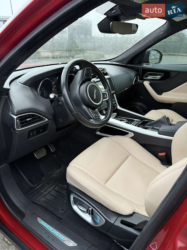 Внедорожник / Кроссовер Jaguar F-Pace 2018 в Полтаве