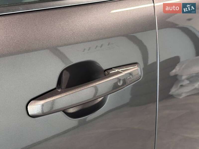 Внедорожник / Кроссовер Jaguar F-Pace 2017 в Львове фото 10 Внедорожник / Кроссовер Jaguar F-Pace 2017 в Львове