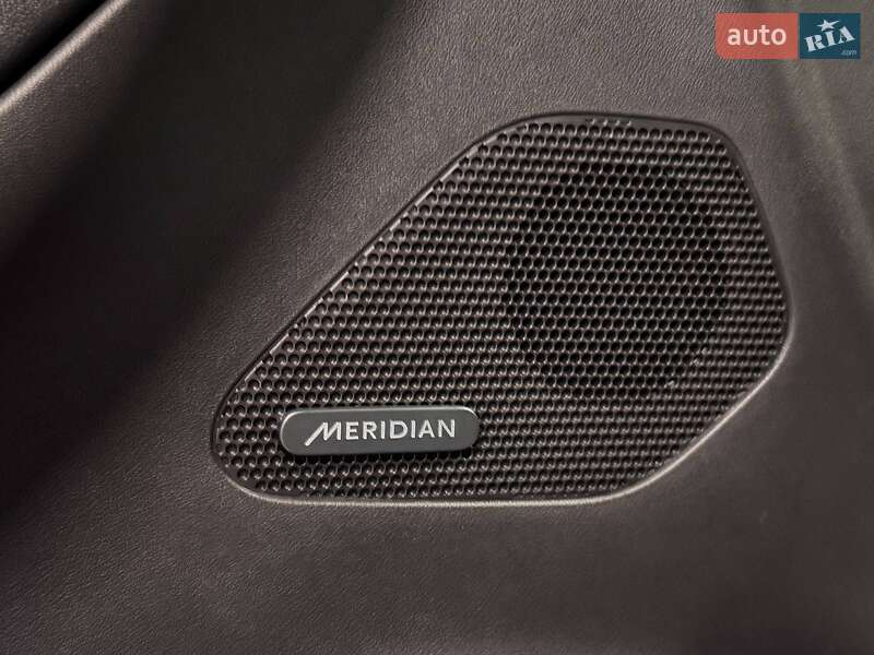 Внедорожник / Кроссовер Jaguar F-Pace 2017 в Львове фото 20 Внедорожник / Кроссовер Jaguar F-Pace 2017 в Львове