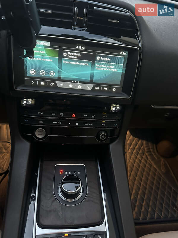 Внедорожник / Кроссовер Jaguar F-Pace 2018 в Киеве