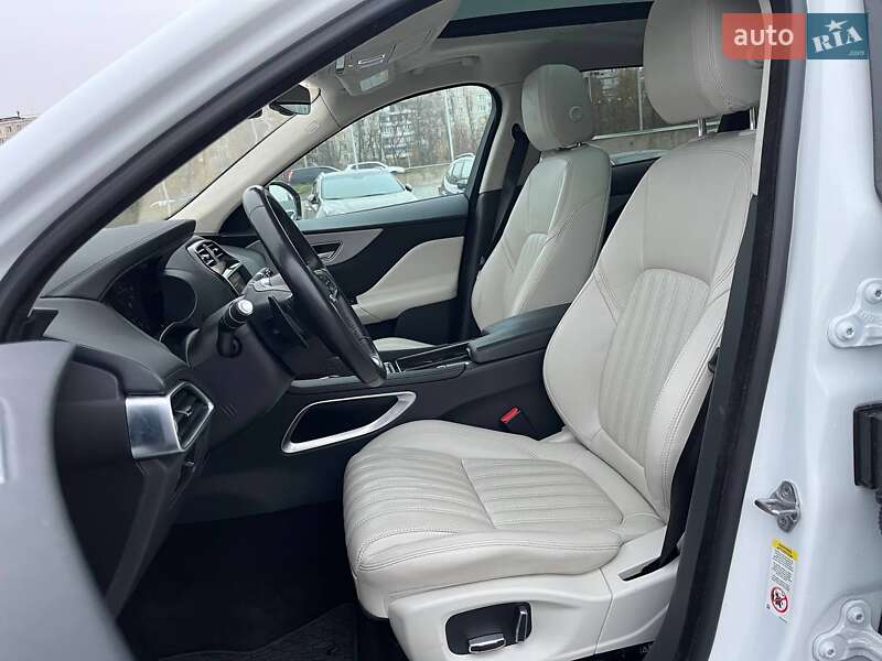 Внедорожник / Кроссовер Jaguar F-Pace 2018 в Киеве фото 8 Внедорожник / Кроссовер Jaguar F-Pace 2018 в Киеве
