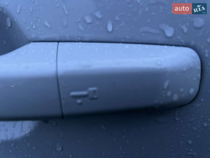 Внедорожник / Кроссовер Jaguar F-Pace 2017 в Ковеле