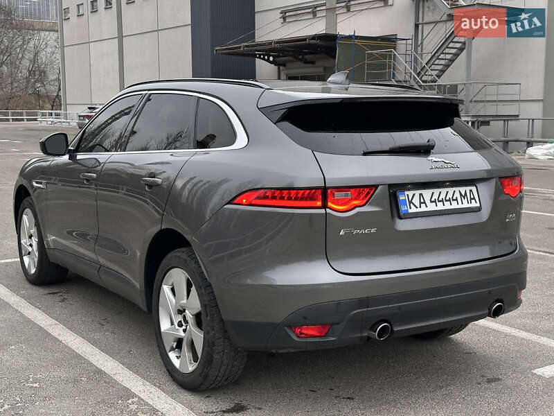 Внедорожник / Кроссовер Jaguar F-Pace 2017 в Киеве фото 6 Внедорожник / Кроссовер Jaguar F-Pace 2017 в Киеве