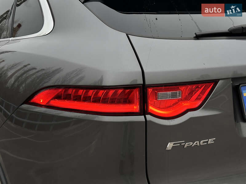 Внедорожник / Кроссовер Jaguar F-Pace 2017 в Киеве фото 19 Внедорожник / Кроссовер Jaguar F-Pace 2017 в Киеве