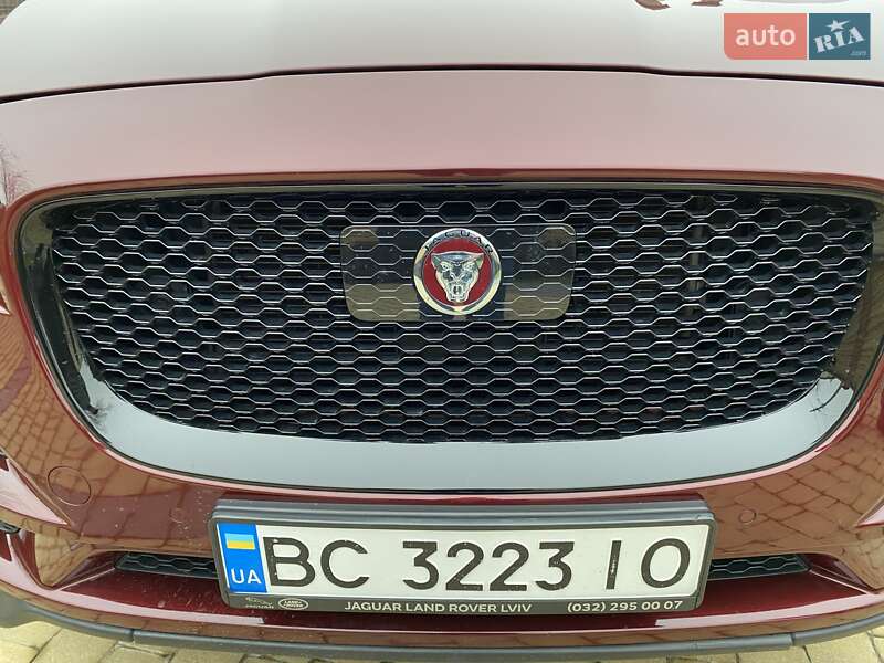 Внедорожник / Кроссовер Jaguar F-Pace 2016 в Львове фото 19 Внедорожник / Кроссовер Jaguar F-Pace 2016 в Львове