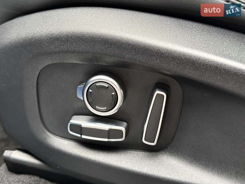 Внедорожник / Кроссовер Jaguar F-Pace 2021 в Киеве фото 24 Внедорожник / Кроссовер Jaguar F-Pace 2021 в Киеве