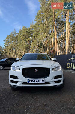 Внедорожник / Кроссовер Jaguar F-Pace 2016 в Киеве