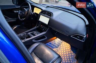 Внедорожник / Кроссовер Jaguar F-Pace 2017 в Запорожье