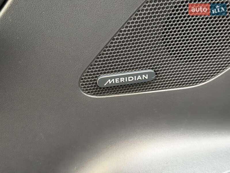 Внедорожник / Кроссовер Jaguar F-Pace 2017 в Киеве