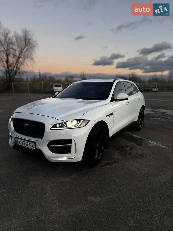 Jaguar F-Pace 2018