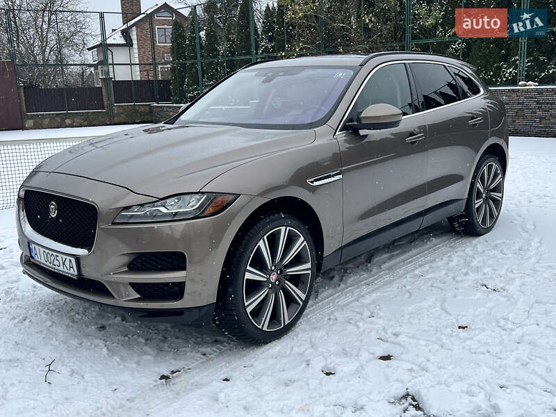 Внедорожник / Кроссовер Jaguar F-Pace 2016 в Василькове