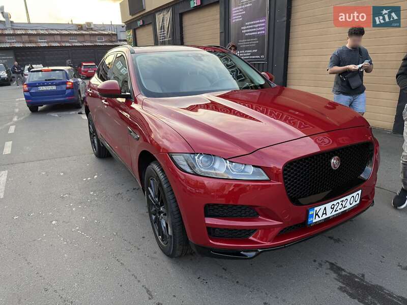Внедорожник / Кроссовер Jaguar F-Pace 2017 в Киеве фото 2 Внедорожник / Кроссовер Jaguar F-Pace 2017 в Киеве