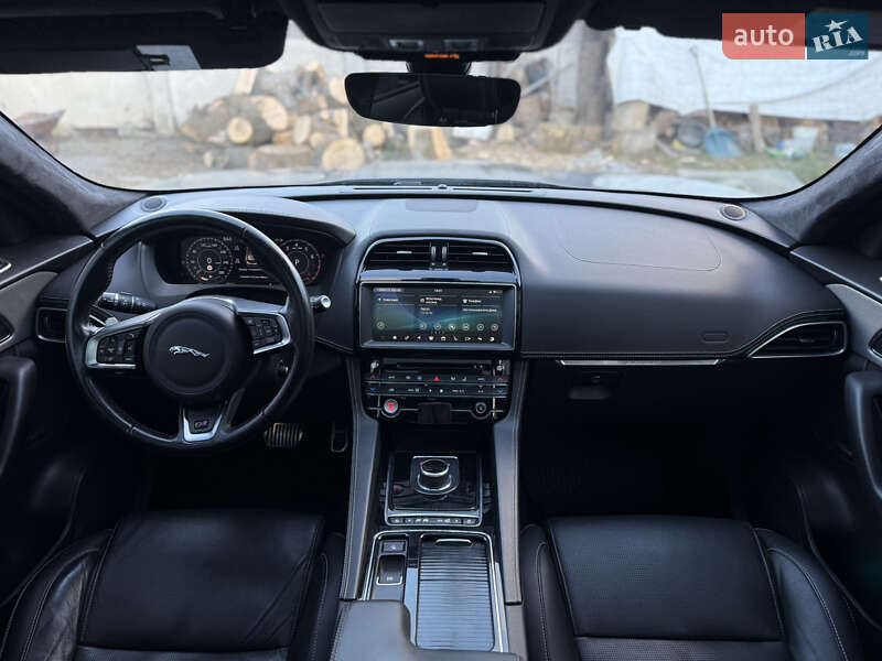 Внедорожник / Кроссовер Jaguar F-Pace 2018 в Полтаве фото 13 Внедорожник / Кроссовер Jaguar F-Pace 2018 в Полтаве