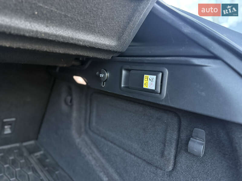 Внедорожник / Кроссовер Jaguar F-Pace 2018 в Полтаве фото 29 Внедорожник / Кроссовер Jaguar F-Pace 2018 в Полтаве