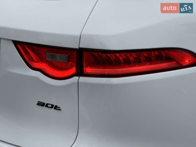 Позашляховик / Кросовер Jaguar F-Pace 2019 в Києві