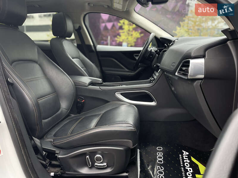 Позашляховик / Кросовер Jaguar F-Pace 2019 в Києві