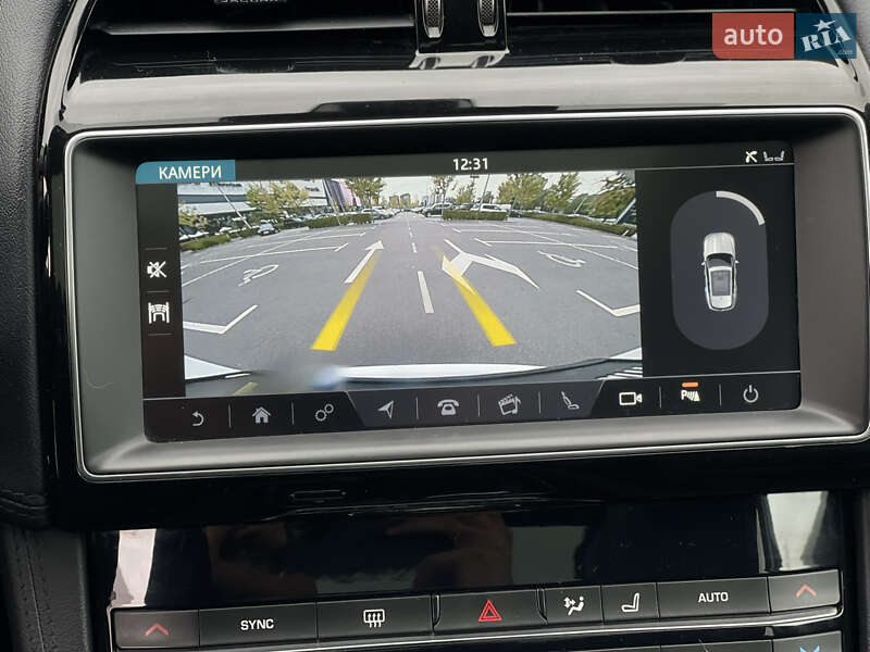 Позашляховик / Кросовер Jaguar F-Pace 2019 в Києві