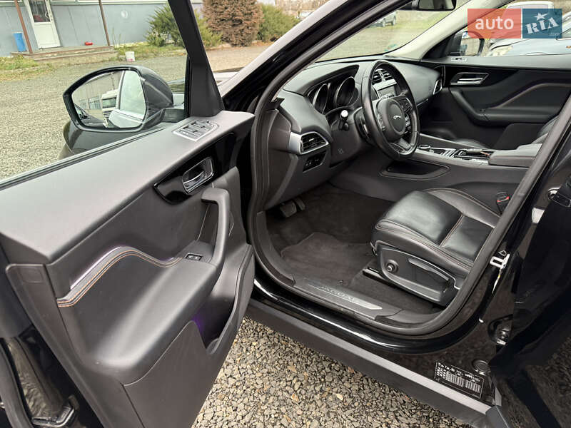 Позашляховик / Кросовер Jaguar F-Pace 2017 в Луцьку