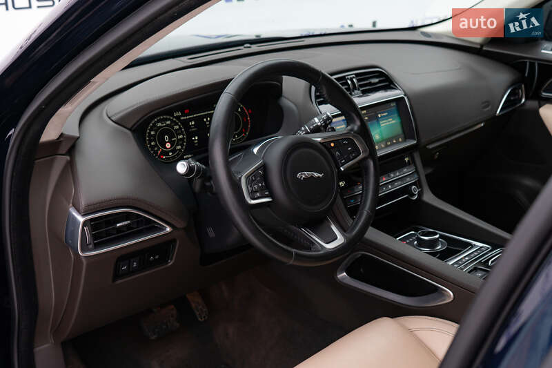 Внедорожник / Кроссовер Jaguar F-Pace 2019 в Киеве фото 21 Внедорожник / Кроссовер Jaguar F-Pace 2019 в Киеве