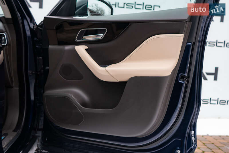 Внедорожник / Кроссовер Jaguar F-Pace 2019 в Киеве фото 40 Внедорожник / Кроссовер Jaguar F-Pace 2019 в Киеве