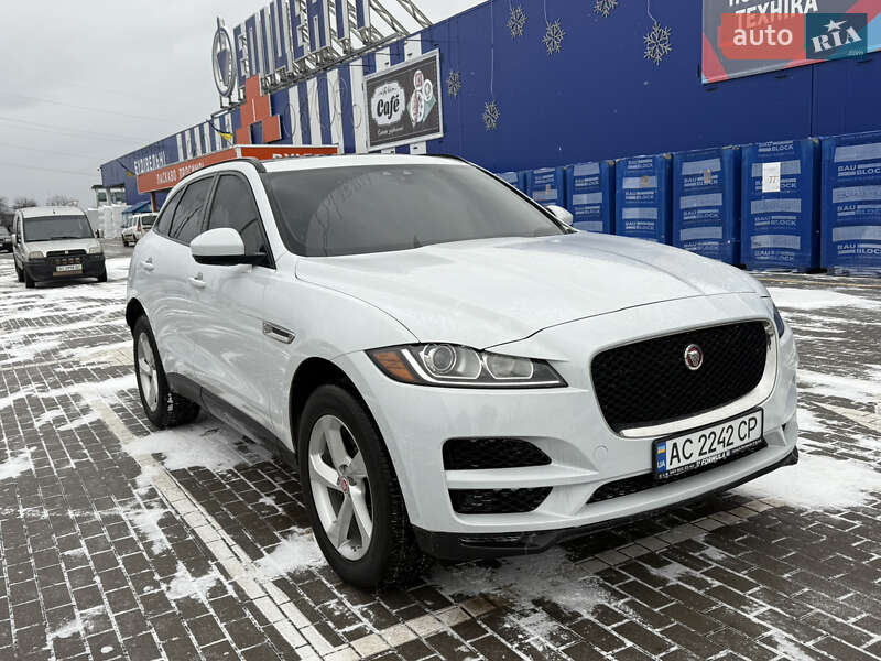 2017 Jaguar F-Pace, VIN SADCJ2FX3JA274948:plate — фото 1 (autoria)