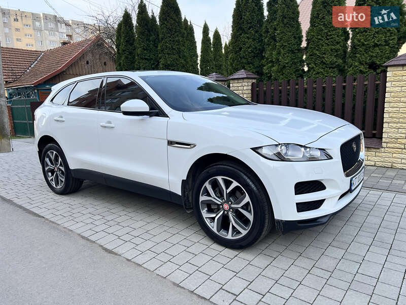 Jaguar F-Pace 2016