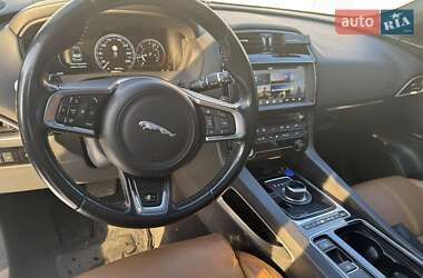 Позашляховик / Кросовер Jaguar F-Pace 2017 в Полтаві
