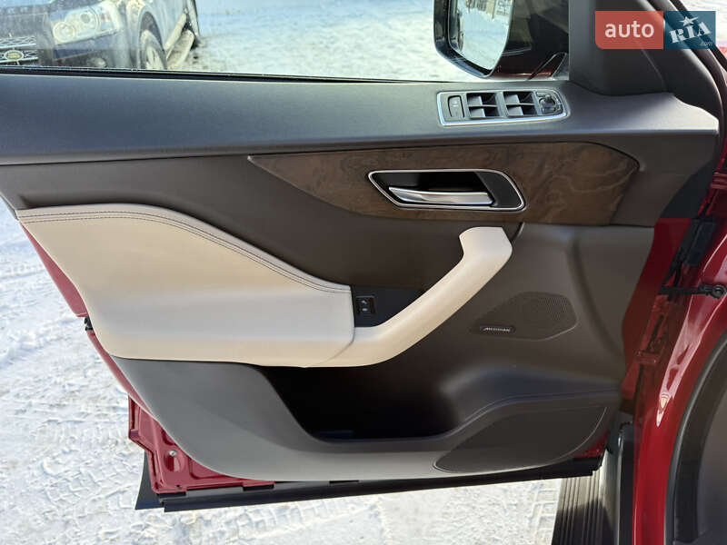 Позашляховик / Кросовер Jaguar F-Pace 2019 в Харкові