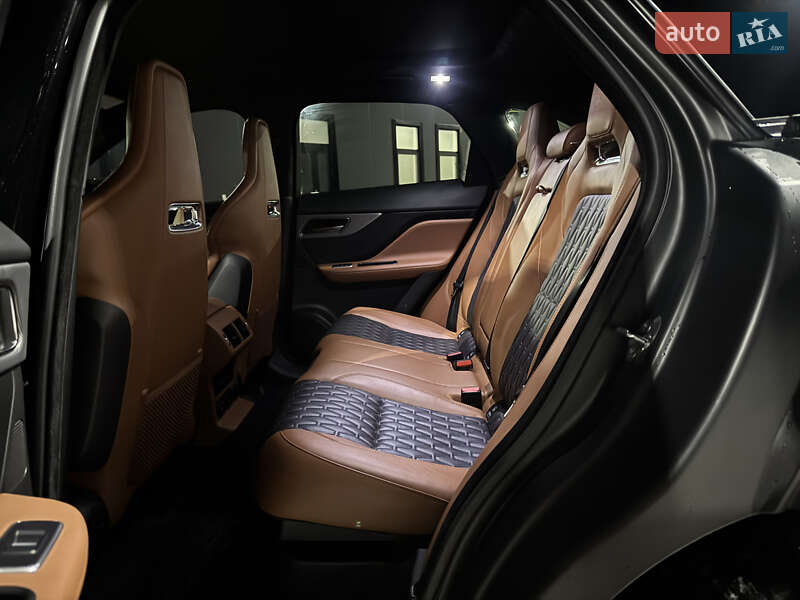 Внедорожник / Кроссовер Jaguar F-Pace 2019 в Львове