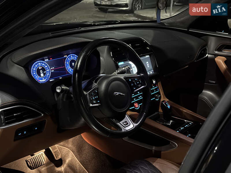 Внедорожник / Кроссовер Jaguar F-Pace 2019 в Львове