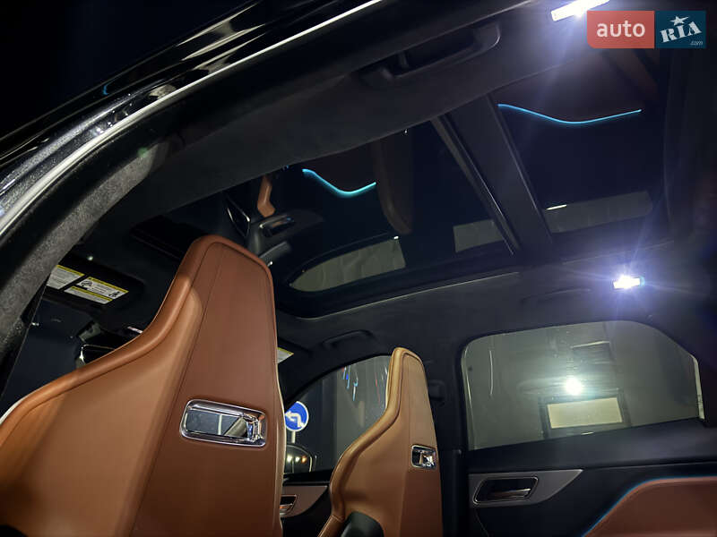 Внедорожник / Кроссовер Jaguar F-Pace 2019 в Львове
