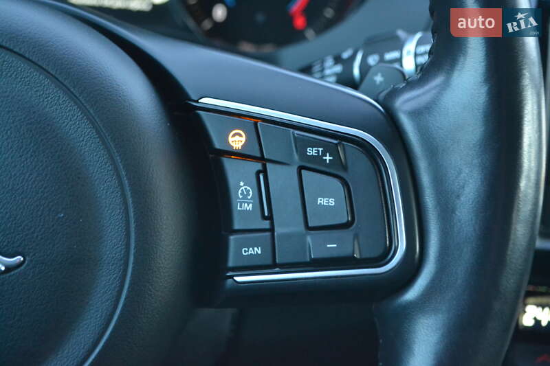 Внедорожник / Кроссовер Jaguar F-Pace 2017 в Белой Церкви фото 52 Внедорожник / Кроссовер Jaguar F-Pace 2017 в Белой Церкви