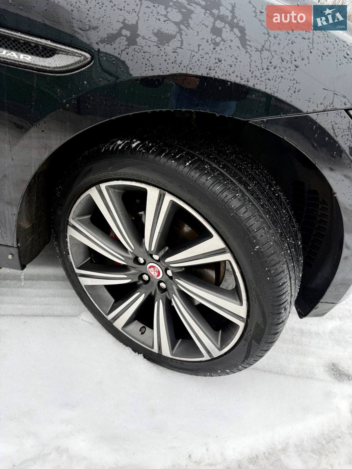 2017 Jaguar F-Pace - мініатюра 5