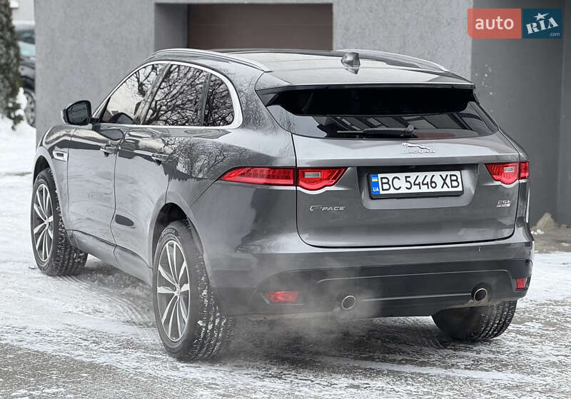 Внедорожник / Кроссовер Jaguar F-Pace 2017 в Ивано-Франковске фото 7 Внедорожник / Кроссовер Jaguar F-Pace 2017 в Ивано-Франковске