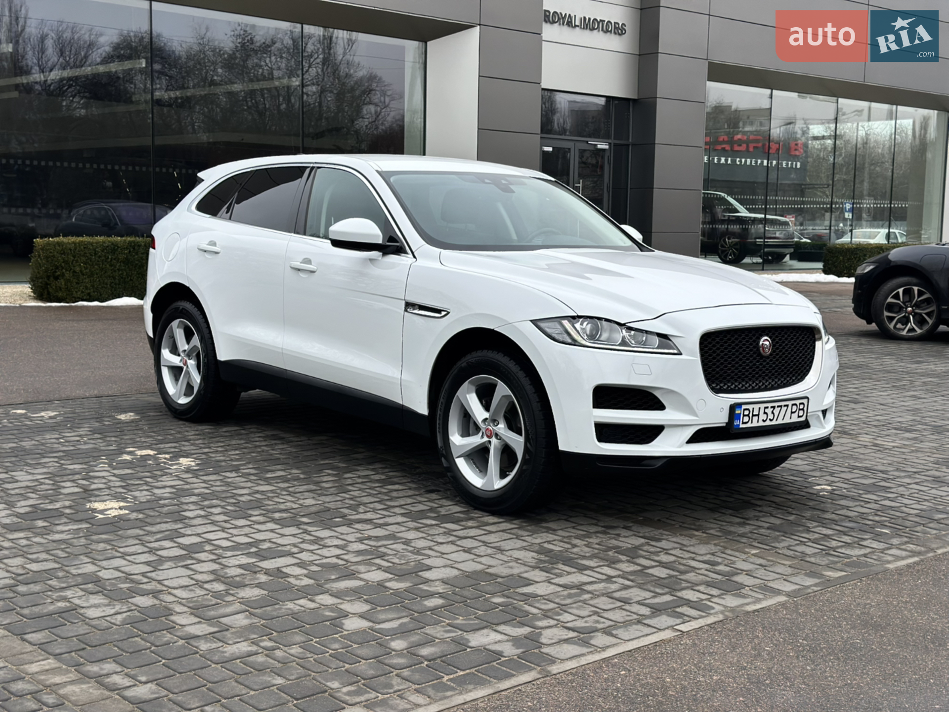 2020 Jaguar F-Pace - мініатюра 3