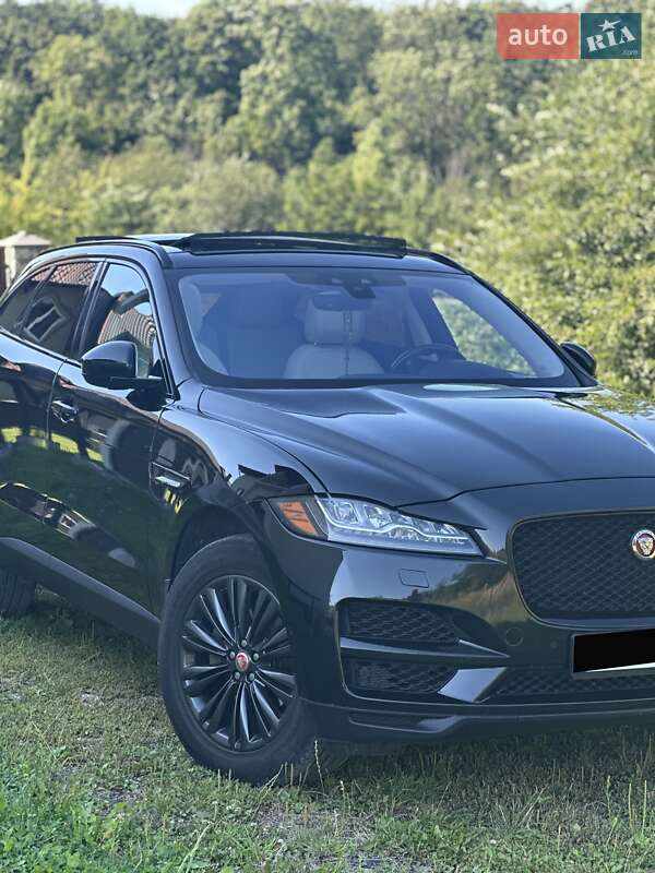 Внедорожник / Кроссовер Jaguar F-Pace 2018 в Тернополе