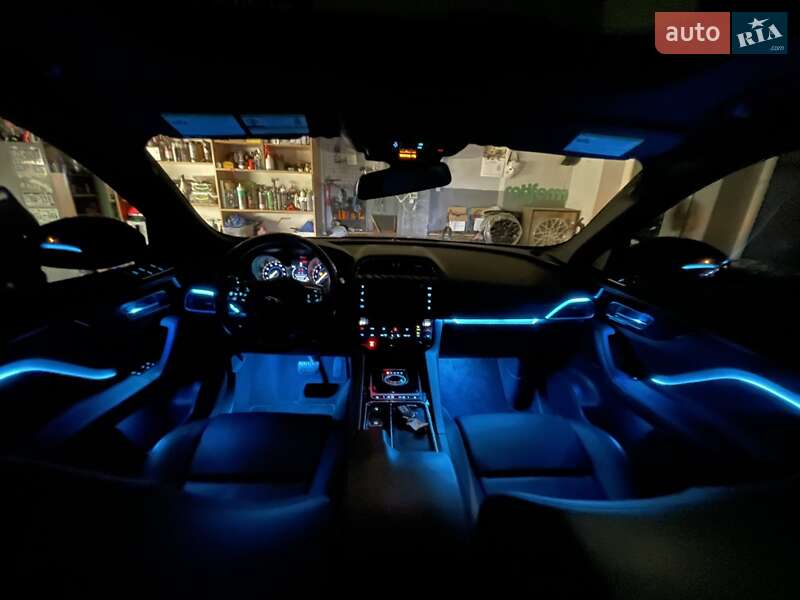 Внедорожник / Кроссовер Jaguar F-Pace 2017 в Львове