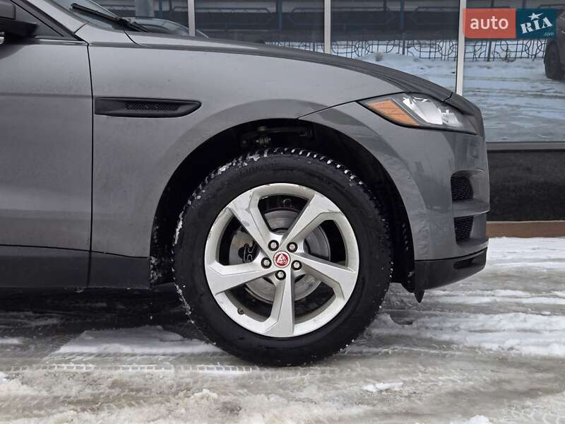 Внедорожник / Кроссовер Jaguar F-Pace 2016 в Киеве фото 7 Внедорожник / Кроссовер Jaguar F-Pace 2016 в Киеве