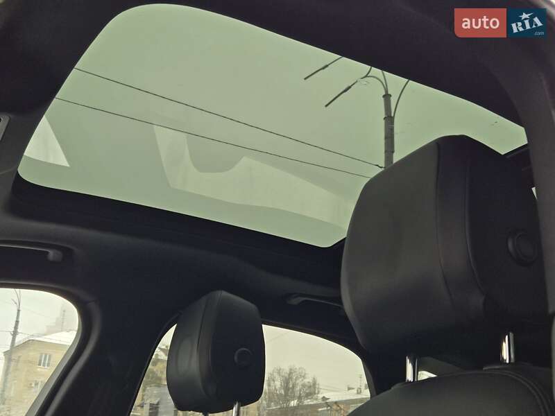 Внедорожник / Кроссовер Jaguar F-Pace 2016 в Киеве фото 27 Внедорожник / Кроссовер Jaguar F-Pace 2016 в Киеве