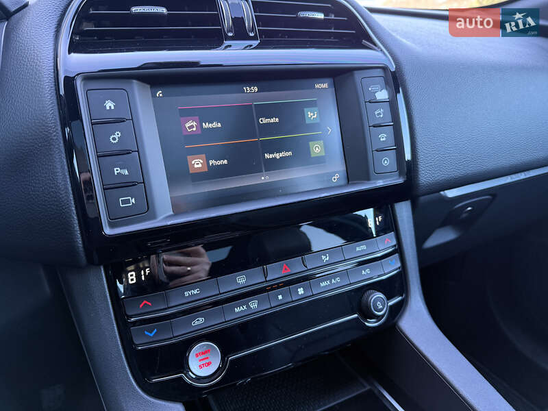 Позашляховик / Кросовер Jaguar F-Pace 2018 в Рівному